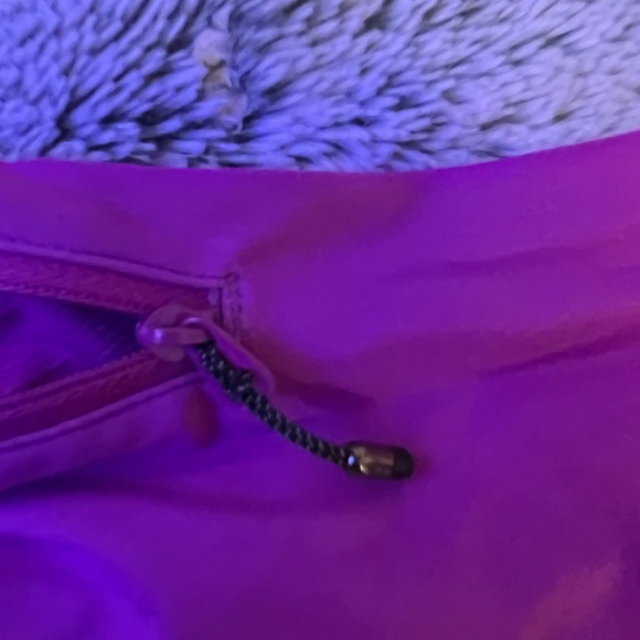 Lulu lemon shorts hotty hot style. Please let me know if you have any questions - Picture 4 of 6